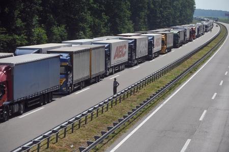 Интензивен е трафикът за товарни автомобили на изход на ГКПП Капитан Андреево