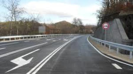 Za sve skupine vozila otvoreni su: za sve skupine vozila otvoreni su: