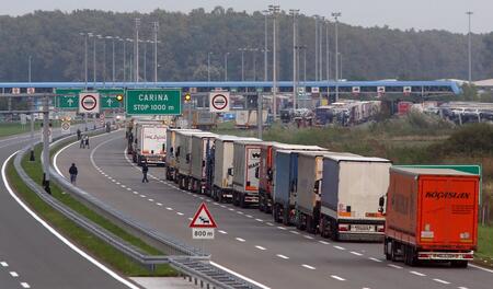 1GP BATROVCI sa Hrvatske strane GP BAJAKOVO Lipovac, na AP E70 1gp batrovci sa hrvatske strane gp bajakovo lipovac, na ap e70