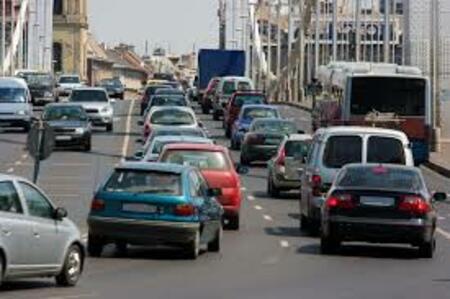 Сообраќајот на државните патишта се одвива по претежно суви коловози